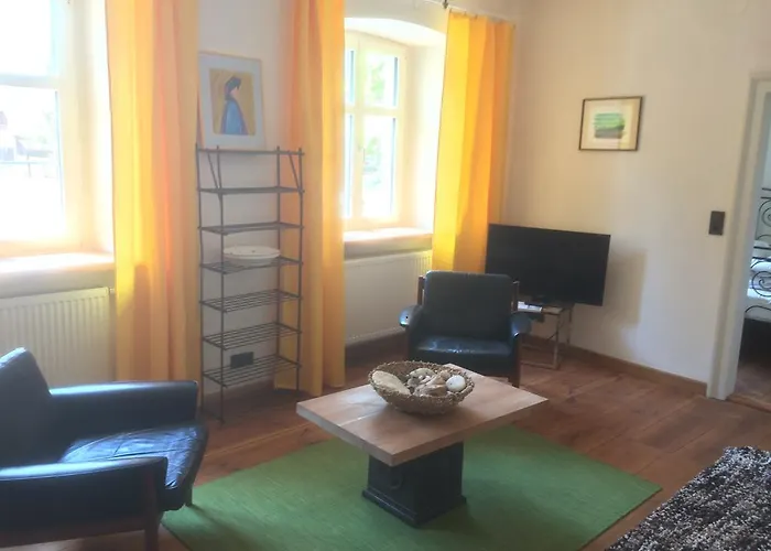 Ferienwohnungen Im Schul & Rathhaus Obervolkach