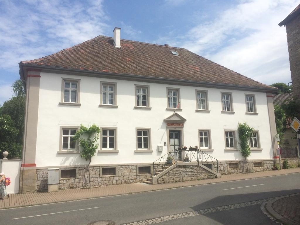 Im Schul & Rathhaus Obervolkach * Volkach